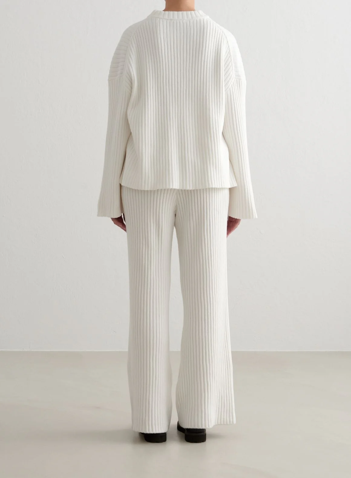 Almond White Rib Knit Pants - Image 4