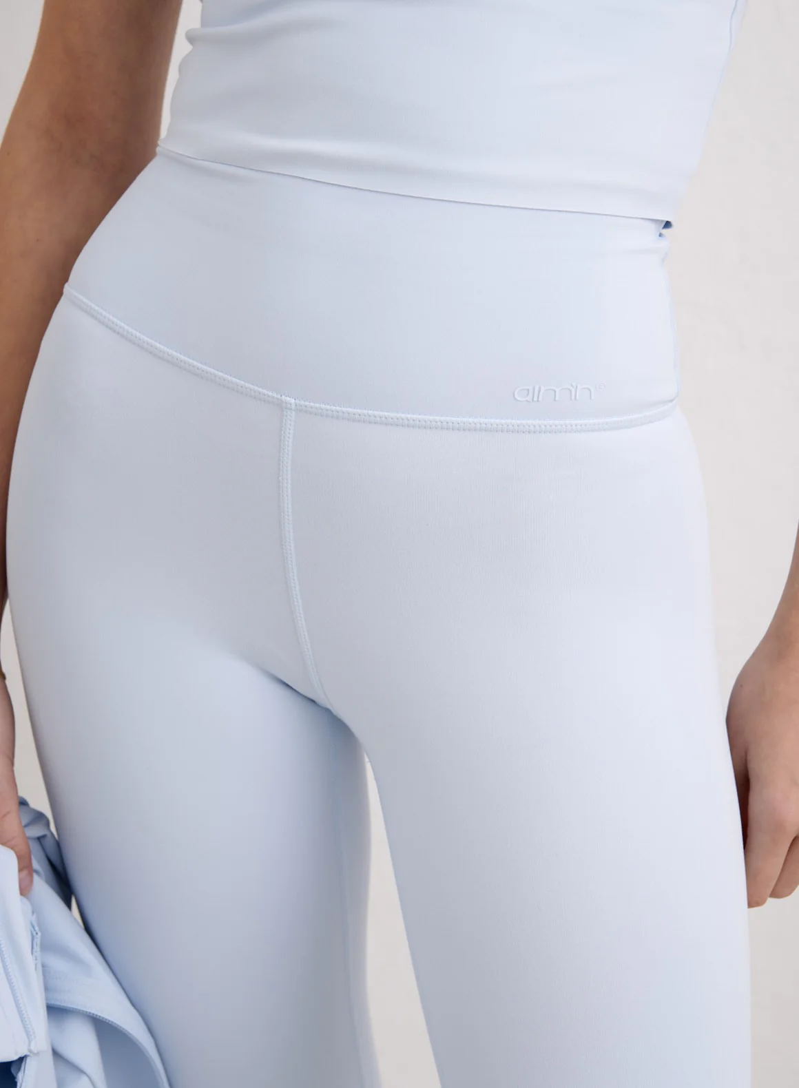 Aura Sense Petite Tights - Image 5