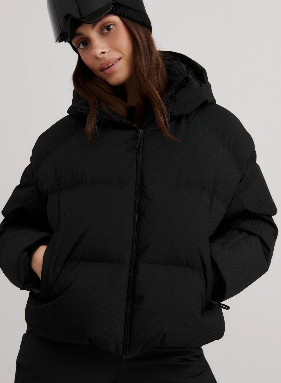 Black Cortina Puffer Jacket - Image 2