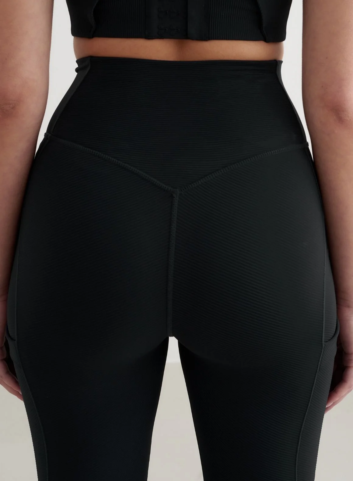 Black Ribbed Performance Pocket Tights - Image 6
