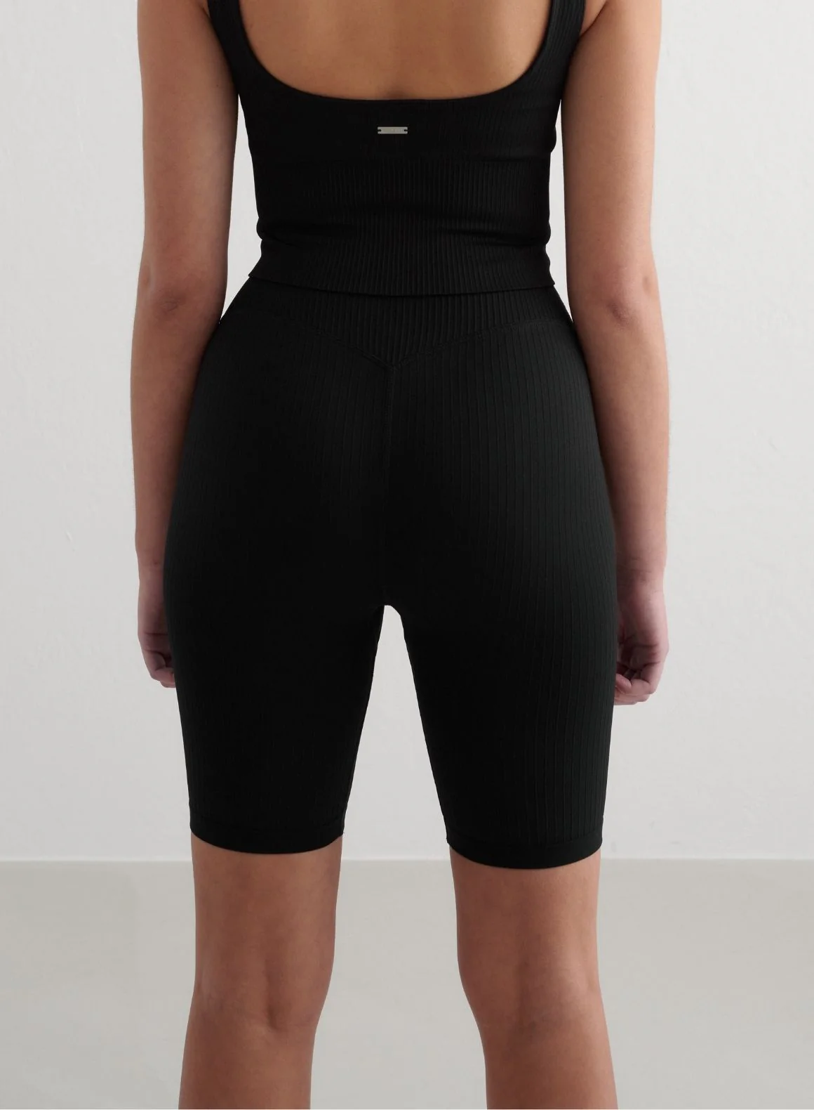 Black Ribbed Seamless Biker Shorts - Image 4