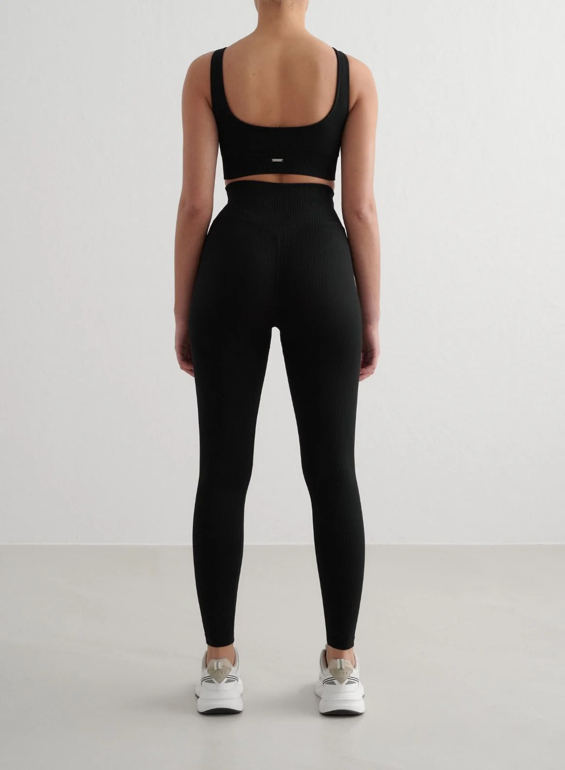 Black Ribbed Seamless Tights - Image 10