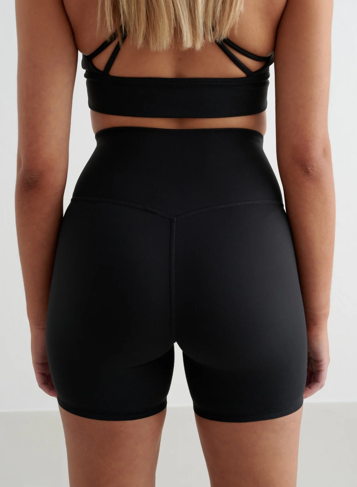 Black Sense Midi Biker Shorts - Image 5