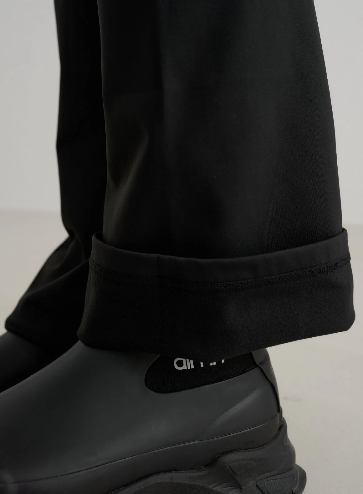 Black Warming Flare Tights - Image 3