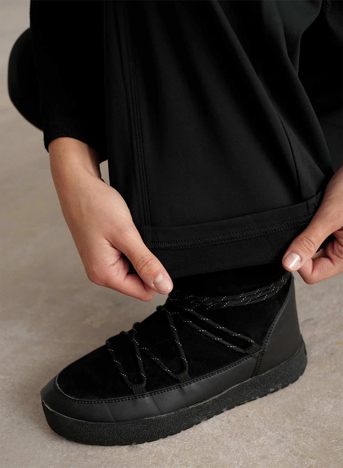 Black Warming Pintuck Pants - Image 5