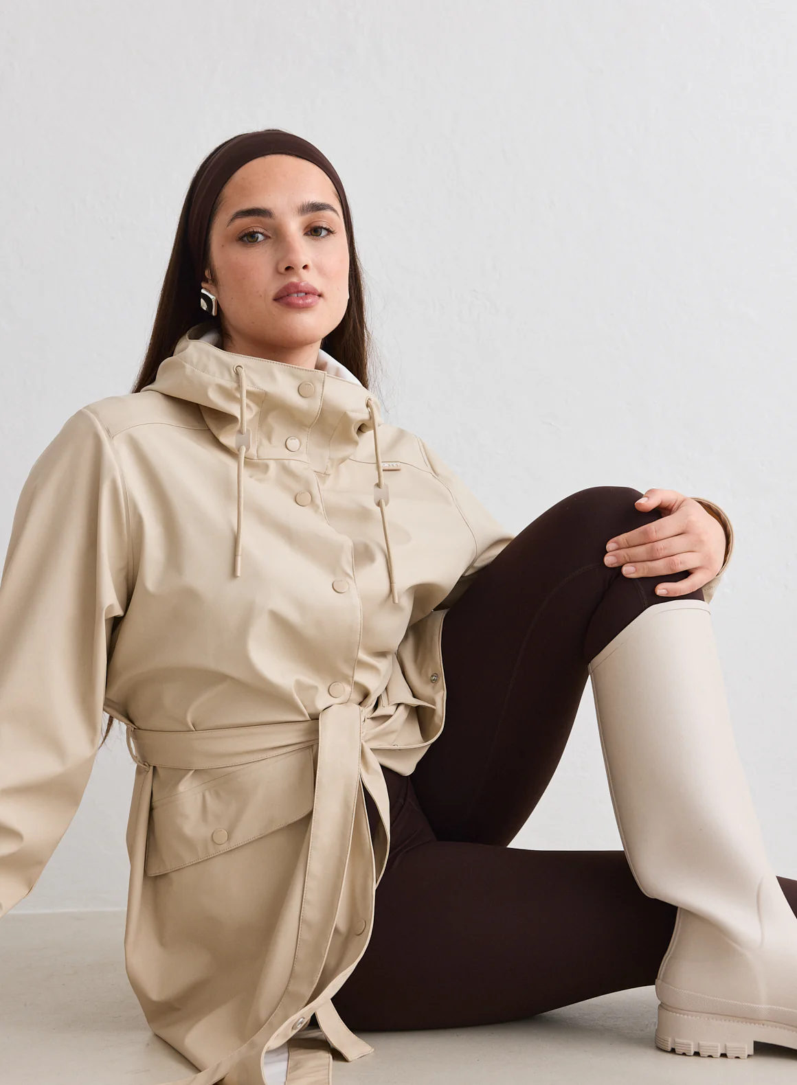 Café Au Lait Rain Jacket - Image 4