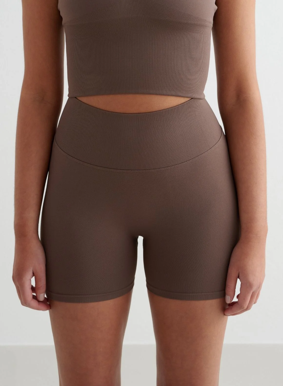 Macchiato Shape Seamless Hotpants - Image 4