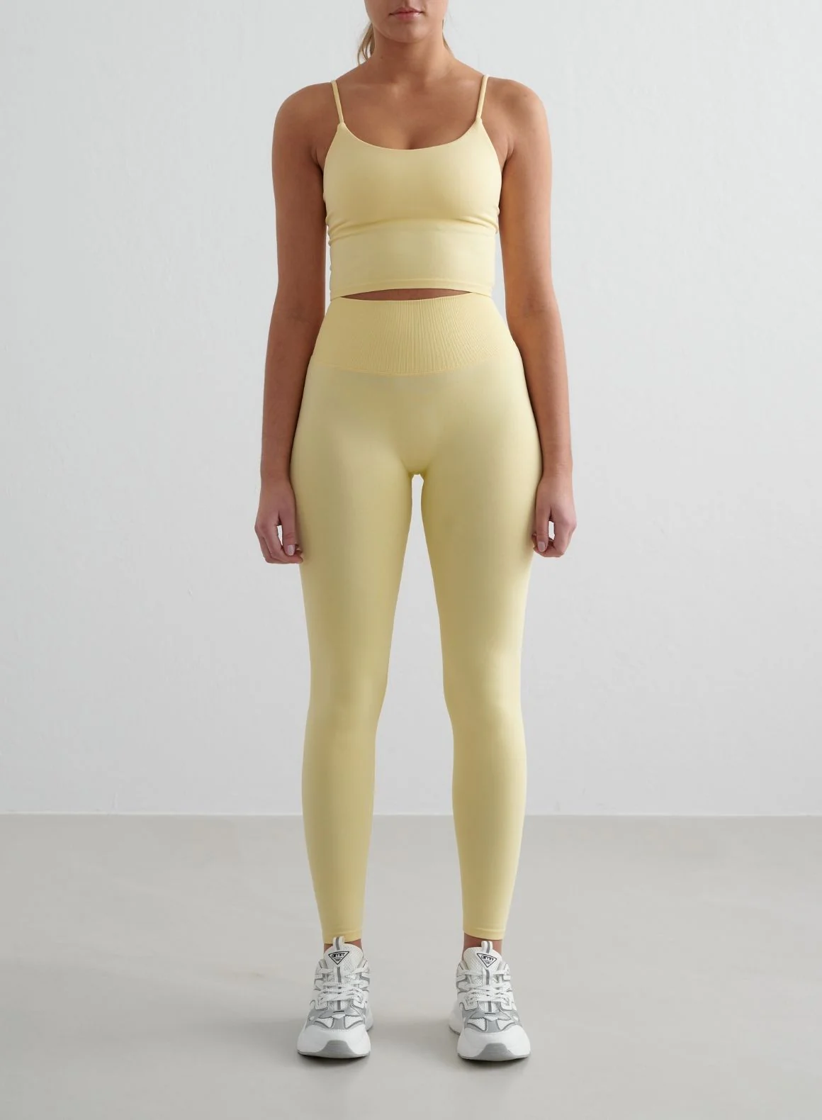 Mellow Shape Seamless Petite Tights