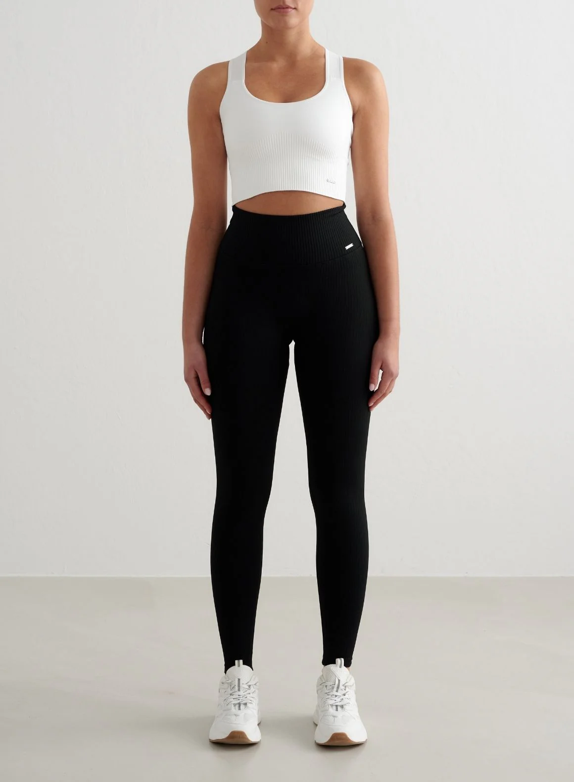White High Support Ribbed Bra - Image 3